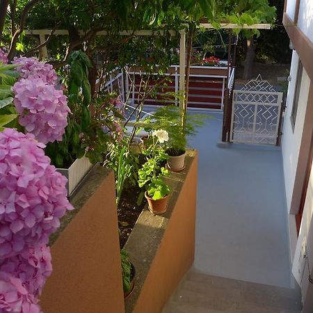 Guest House Kuzmanic Hvar Island Extérieur photo