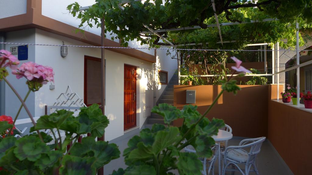 Guest House Kuzmanic Hvar Island Extérieur photo