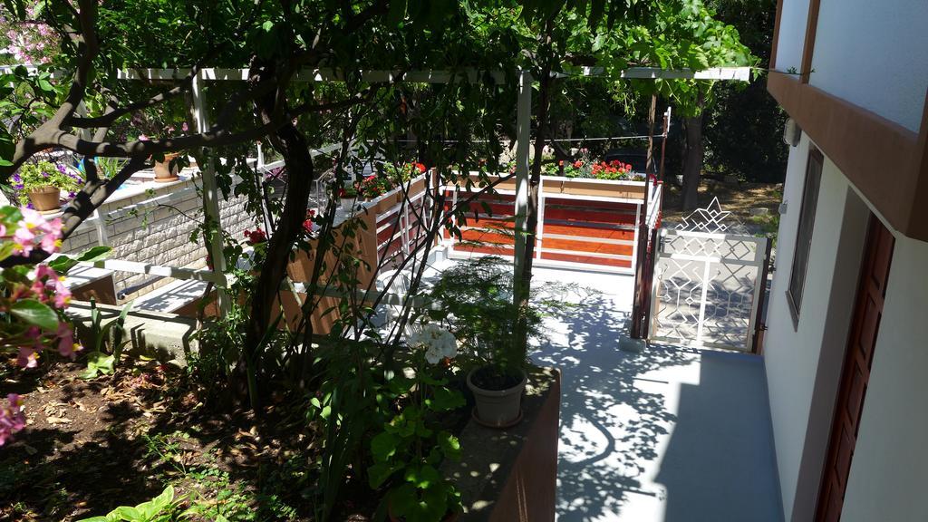 Guest House Kuzmanic Hvar Island Extérieur photo